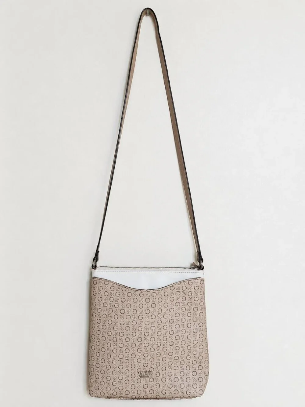 Guess Logo Crossbody Bag Cream Beige - Picture 1 of 9